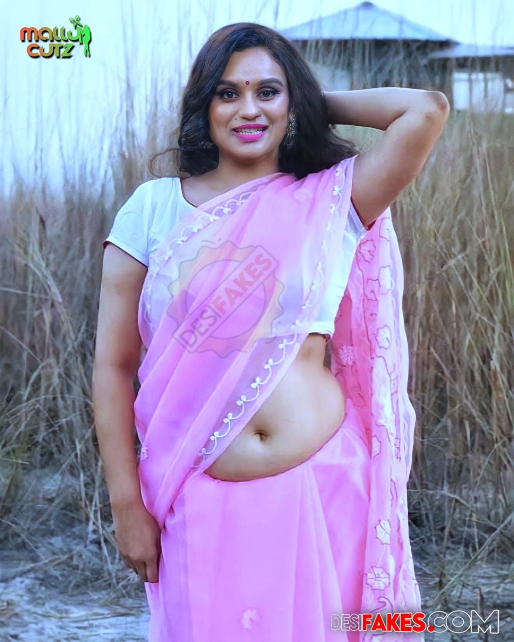 Lakshmi Nakshathra Ass pressed Naked Sex Photos