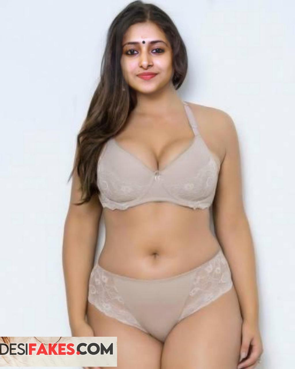 Sexy Anu Sithara big bra underwear nude navel pose pic