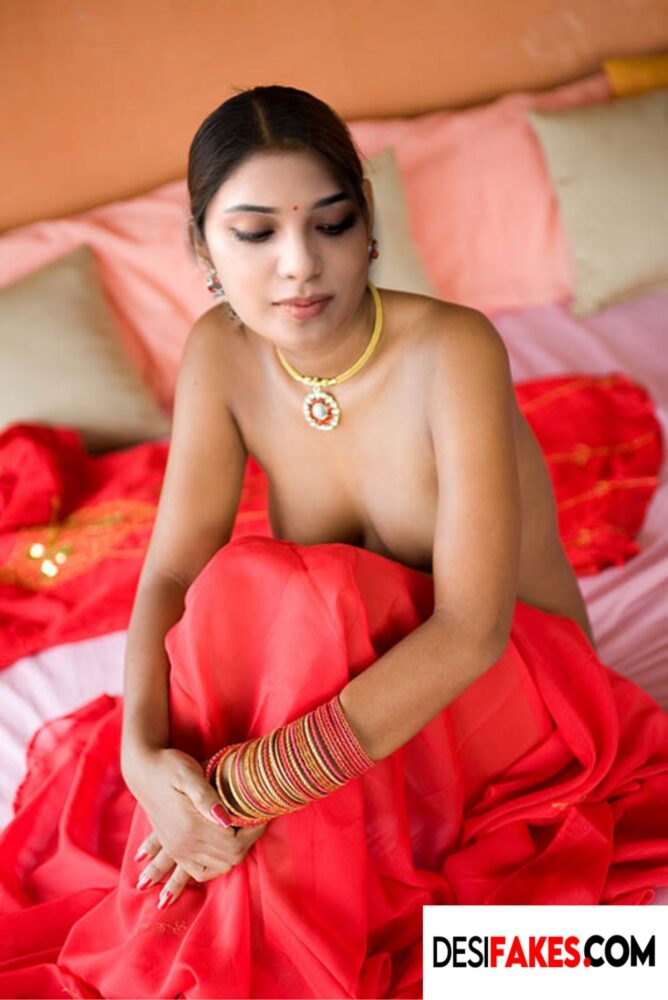 Aathmika Nude Cleavage New Image Tamil Heroine Sex HD