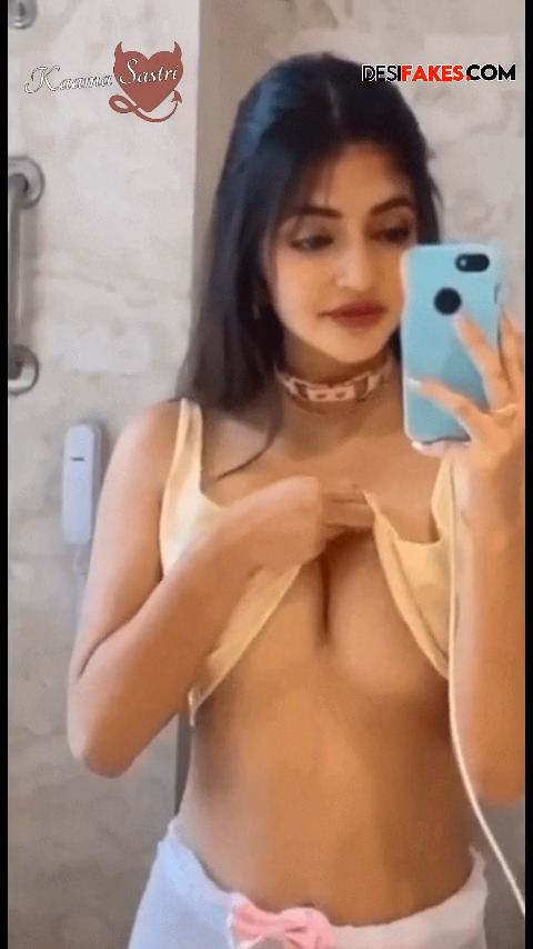 Sreeleela Bathroom Selfie Removing Bra Nipple Show Video